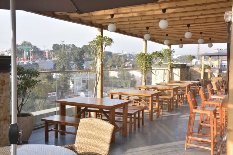 Hotel in Jammu | Grand Plaza Lords Inn - TiCATi.com