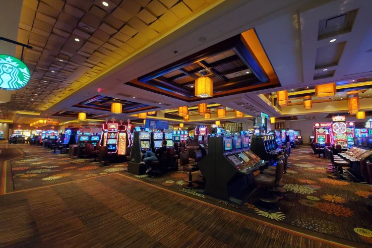 aliante casino spa pay check