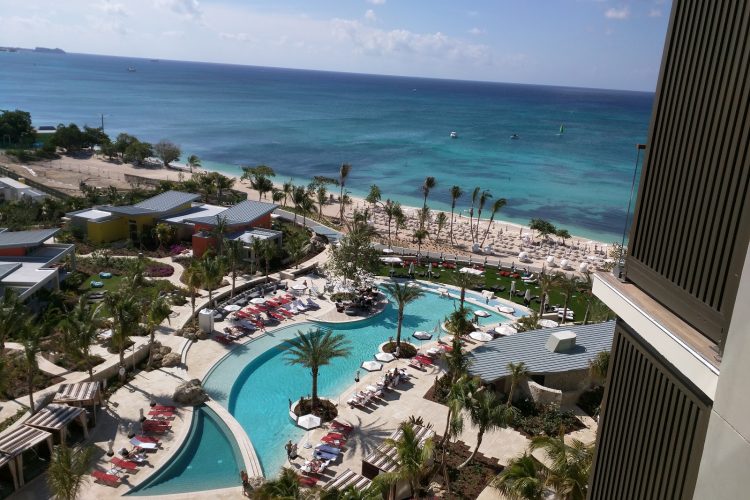 Hotel In Grand Cayman Kimpton Seafire Resort And Spa 7494